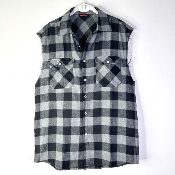 Design In Italy Shirt Men M Black Gray Button Up Check Flannel Sleeveless NWOT - Picture 1 of 7
